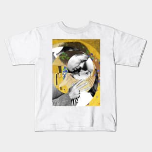 Klimt’s The Kiss and Humphrey Bogart with Lauren Bacall in “Dark Passage” Kids T-Shirt